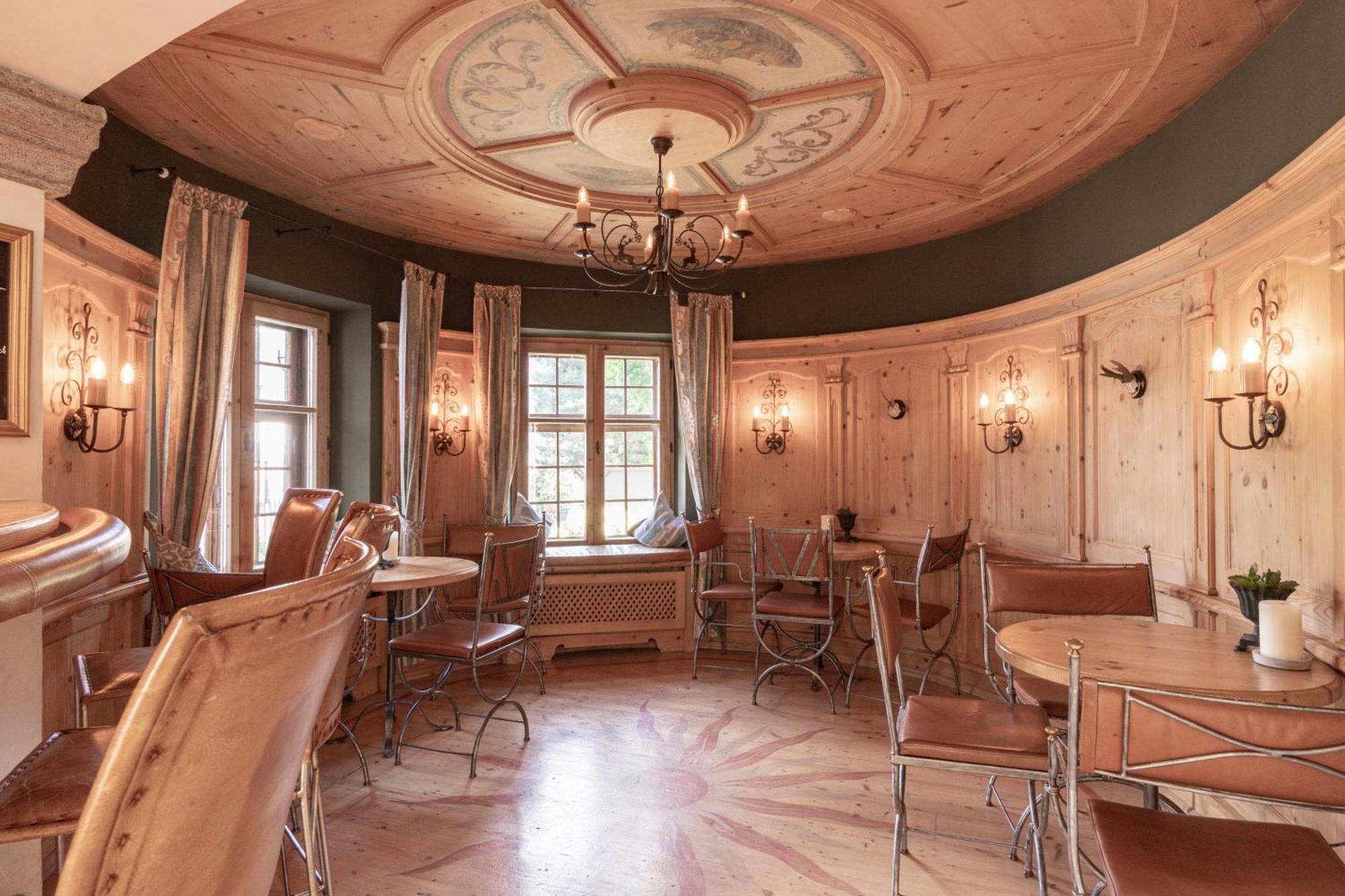Aparthotel Ansitz Felsenheim Lermoos Esterno foto