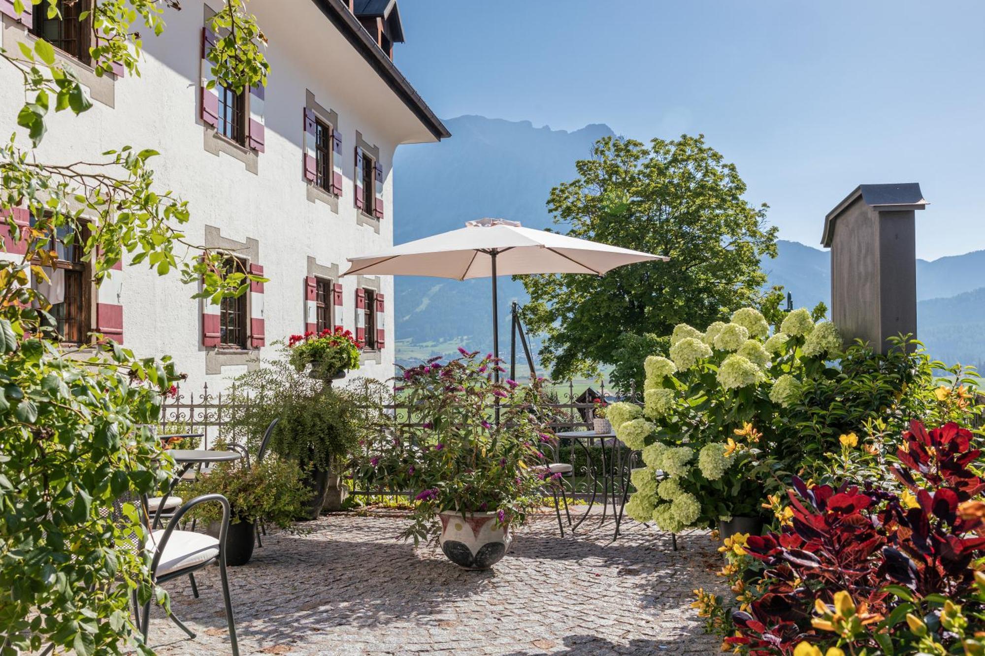 Aparthotel Ansitz Felsenheim Lermoos Esterno foto